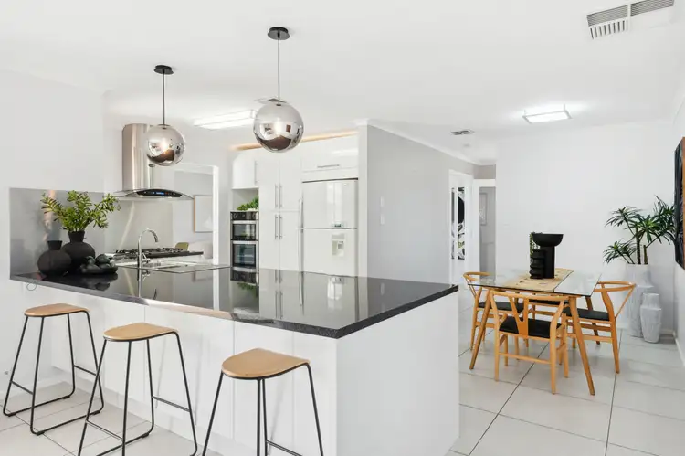 Fourth view of Homely house listing, 6 Antonia Circuit, Hallett Cove SA 5158