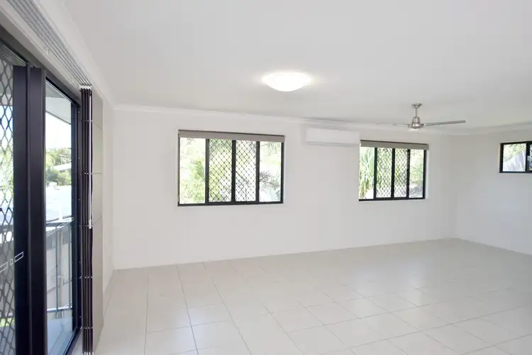Third view of Homely house listing, 1/3 Gidgee Court, Kin Kora QLD 4680