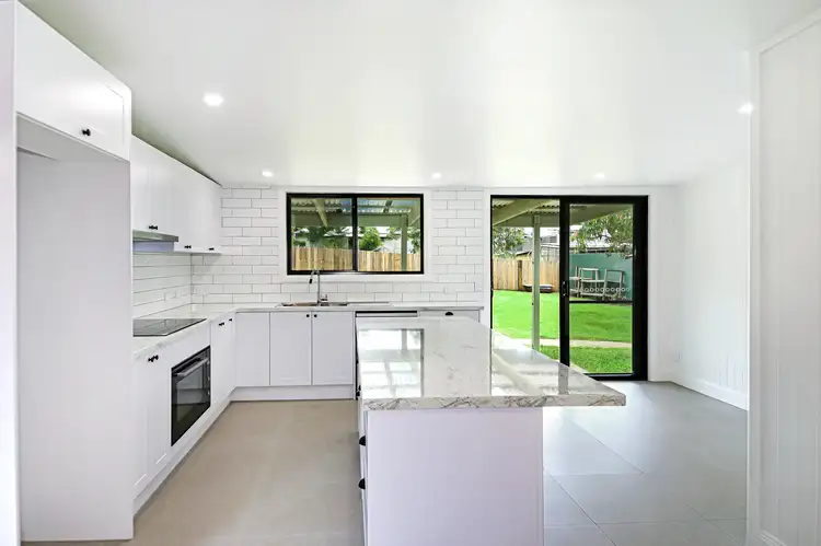 8 Ann Street, Cooran QLD 4569