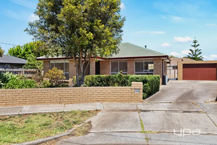 Main view of Homely house listing, 5 Bloomingdale Avenue, Albanvale VIC 3021