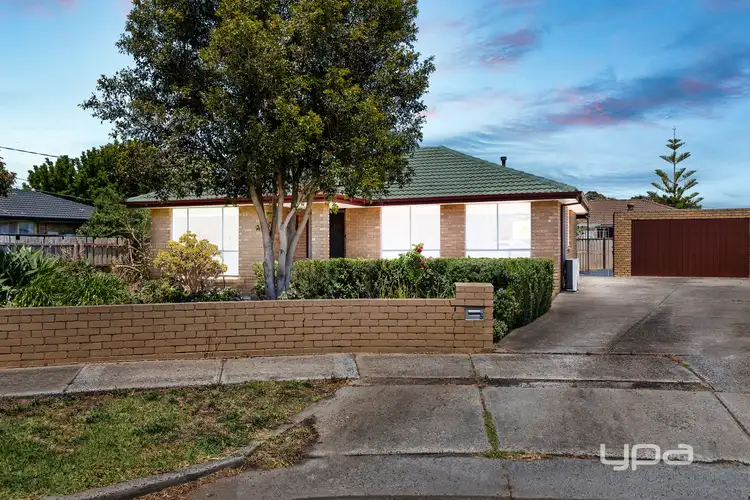 Second view of Homely house listing, 5 Bloomingdale Avenue, Albanvale VIC 3021