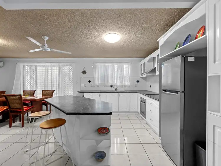 Fifth view of Homely unit listing, 8/373 Esplanade, Scarness QLD 4655