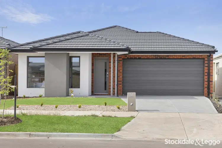 9 Shirley Street, Sunbury VIC 3429