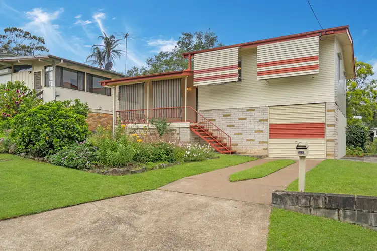 32 Naomai Street, Bundamba QLD 4304