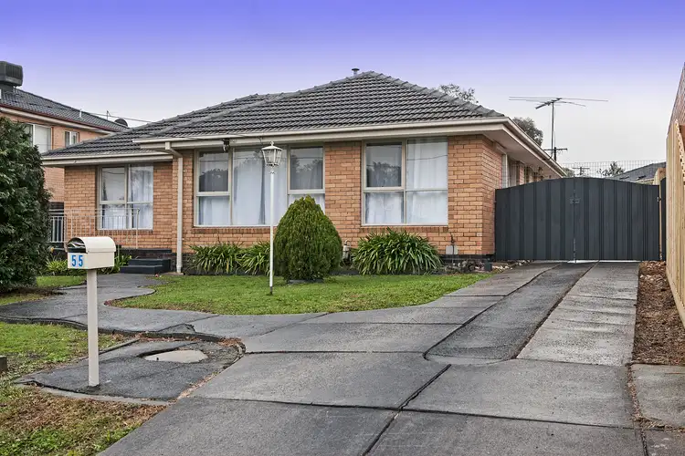 55 Sasses Avenue