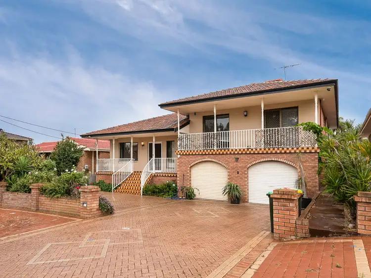 34 Hanlon Street