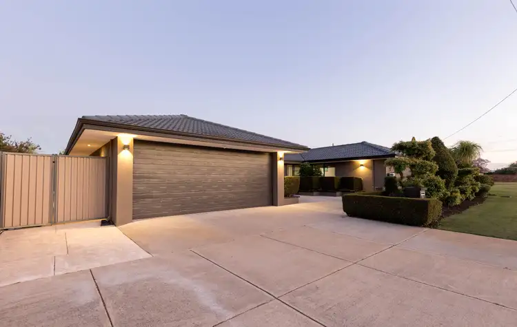 Second view of Homely house listing, 4 Stringy Bark Ramble, Willetton WA 6155