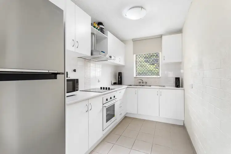 Main view of Homely unit listing, 1/14-16 Meredith Street, Redcliffe QLD 4020