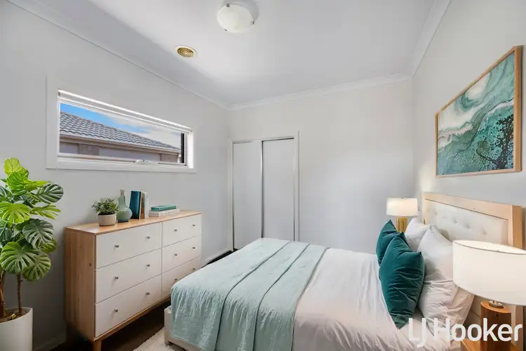 Second view of Homely unit listing, 3/5 Reidy Rise, Harkness VIC 3337