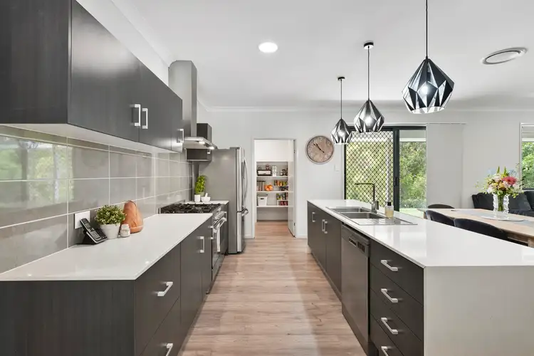 30-32 Timbertop Court, Wonglepong QLD 4275