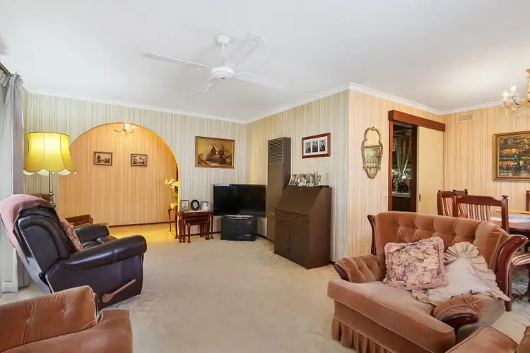 Fourth view of Homely house listing, 10 Carlisle Crescent, Wodonga VIC 3690