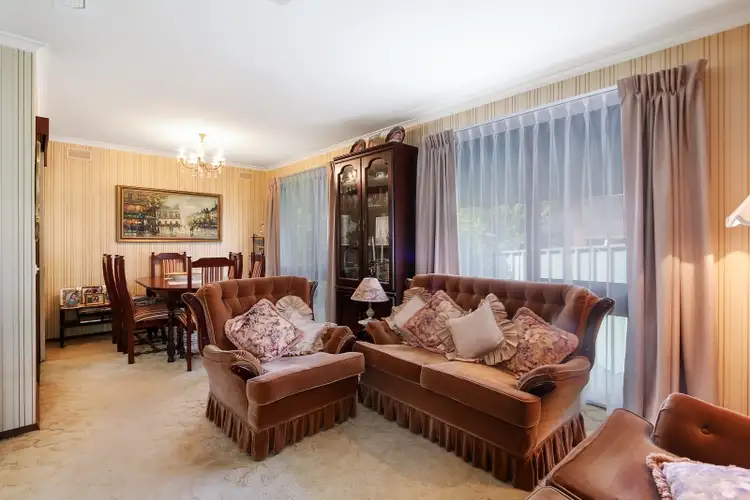 Sixth view of Homely house listing, 10 Carlisle Crescent, Wodonga VIC 3690