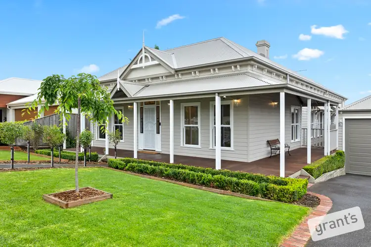 9 Ponds Way, Narre Warren North VIC 3804