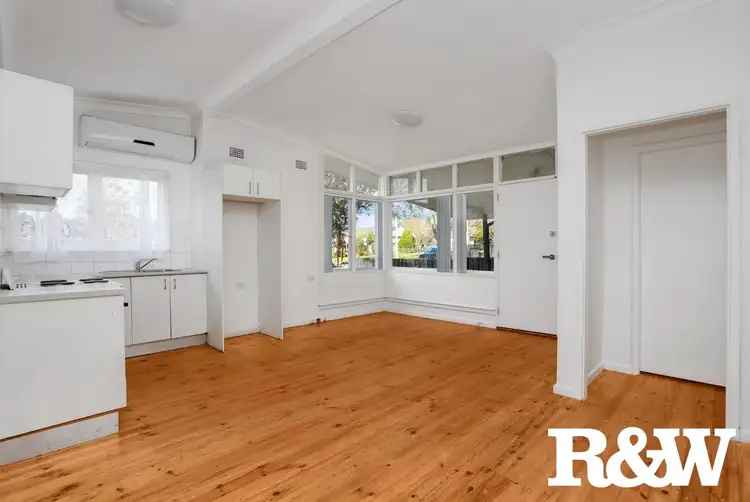 Second view of Homely house listing, 42 Mindanao Avenue, Lethbridge Park NSW 2770