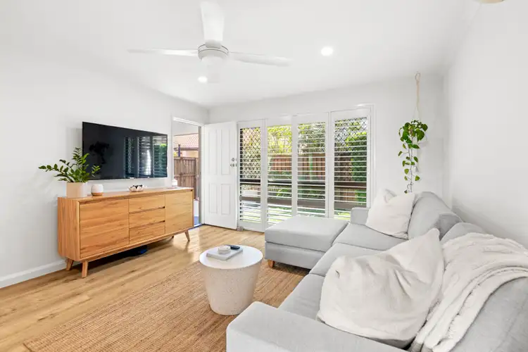 Sixth view of Homely unit listing, 9/10 Twenty First Avenue, Palm Beach QLD 4221