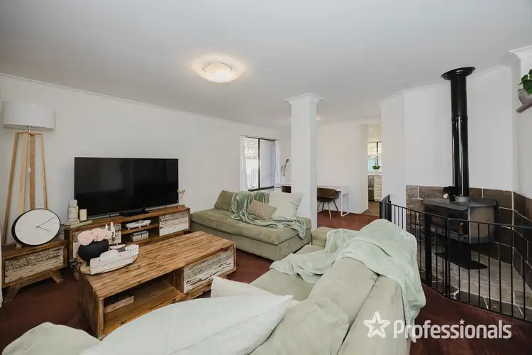 Second view of Homely house listing, 7 Highview Rise, Ballajura WA 6066