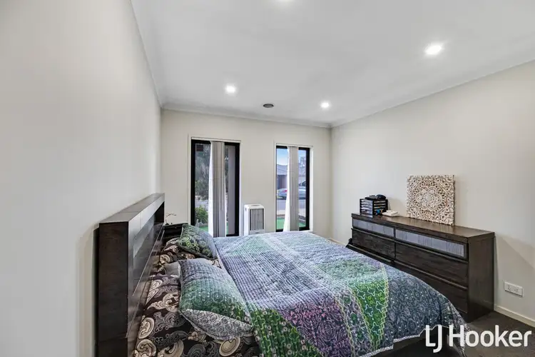 Fifth view of Homely house listing, 41 Azadi Crescent, Strathtulloh VIC 3338