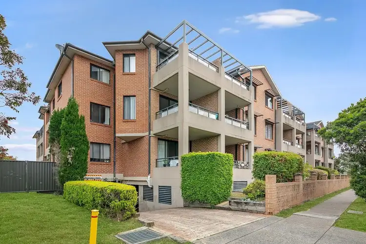 4/10-12 Wingello Street, Guildford NSW 2161