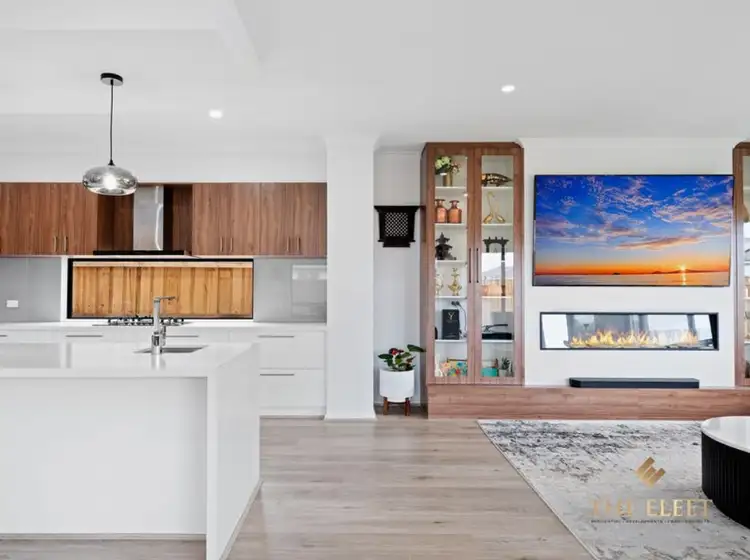 Fifth view of Homely house listing, 11 Cushion Way, Tarneit VIC 3029