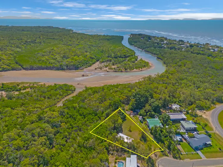 6 Macor Court, Balgal Beach QLD 4816