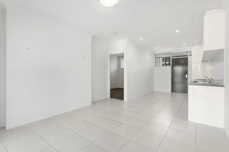 Sixth view of Homely apartment listing, 21/129 Briggs Street, Kewdale WA 6105