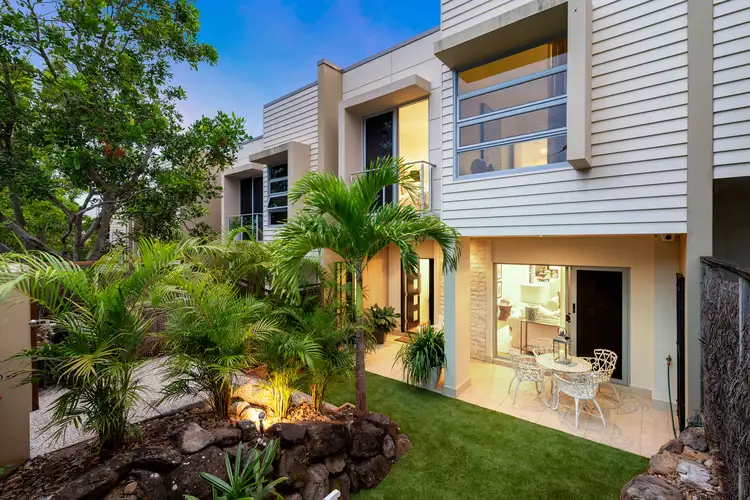 12 Riverview Terrace