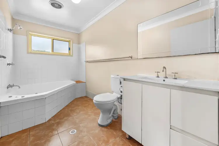 Fifth view of Homely house listing, 15 Eagle Close, Woodrising NSW 2284