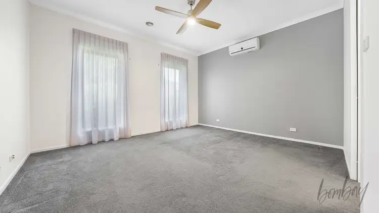 Third view of Homely house listing, 17 Scottsdale Court, Craigieburn VIC 3064