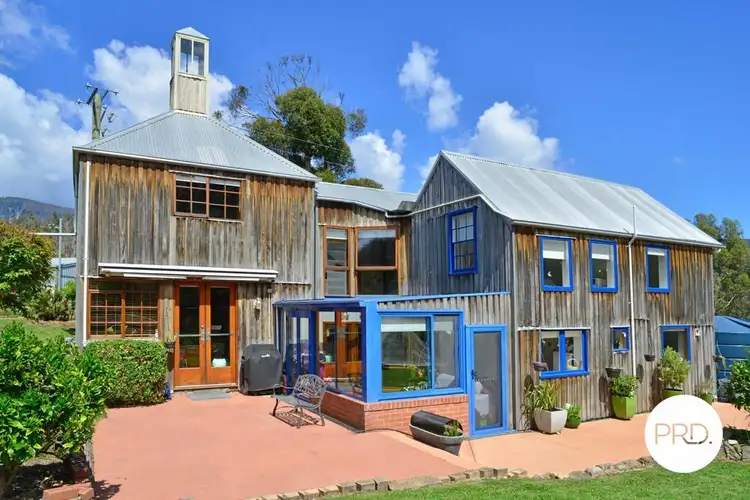 21 Mount Charles Road