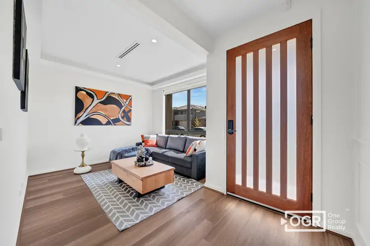 Fifth view of Homely house listing, 10 Franca Avenue, Fraser Rise VIC 3336