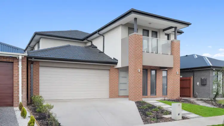 10 Willowmead Boulevard, Donnybrook VIC 3064