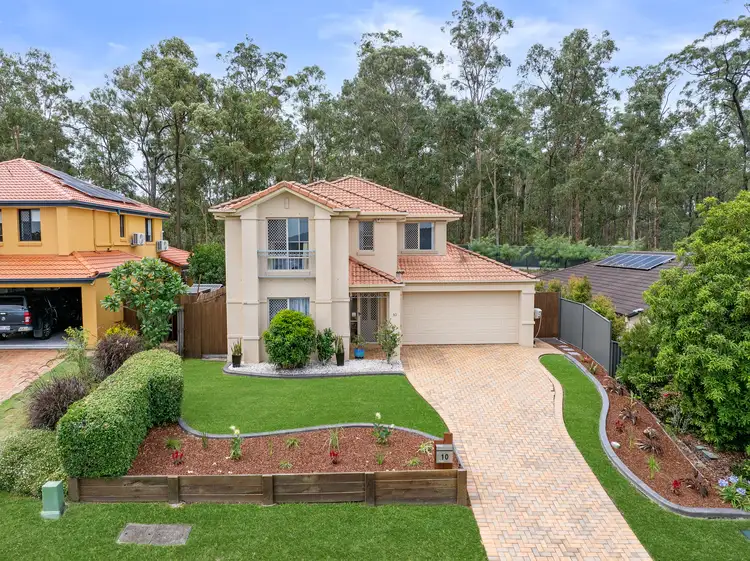 10 Crampton Court, Arana Hills QLD 4054