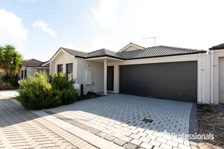 53 Merlot Way, Pearsall WA 6065