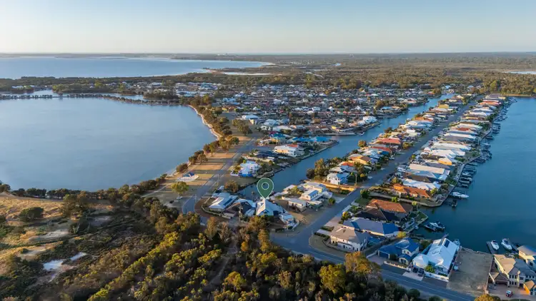 Second view of Homely house listing, 2 Wellya Crescent, South Yunderup WA 6208