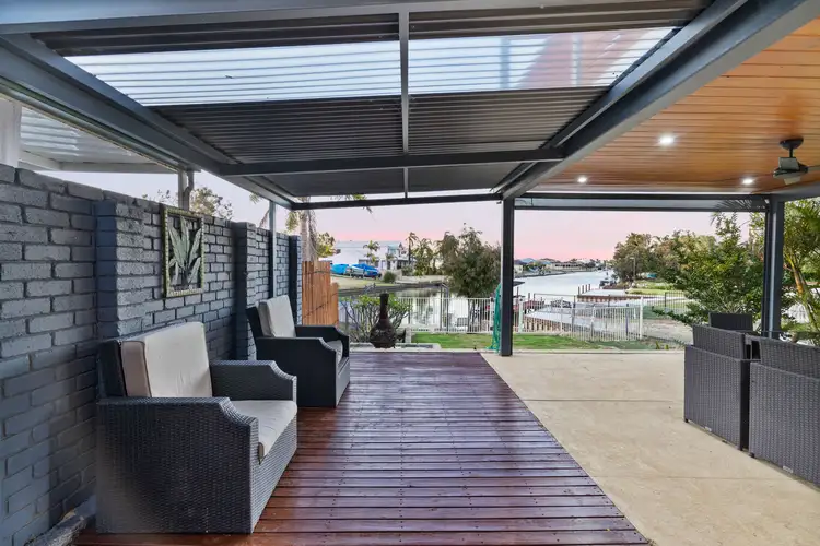 Fifth view of Homely house listing, 2 Wellya Crescent, South Yunderup WA 6208