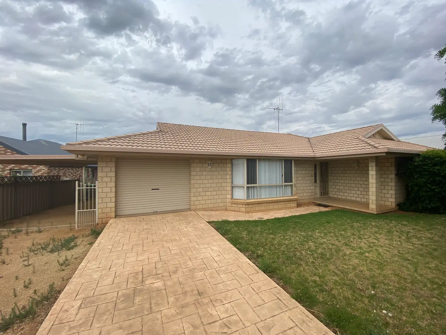 Main view of Homely house listing, 10 Noonan, Parkes NSW 2870