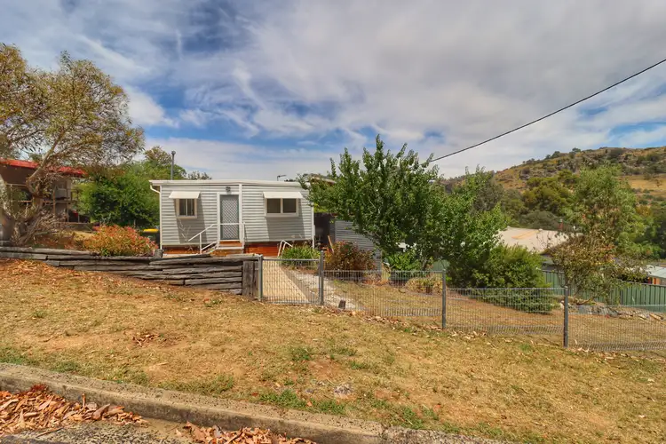 1 Wurabinda Road, Wyangala NSW 2808