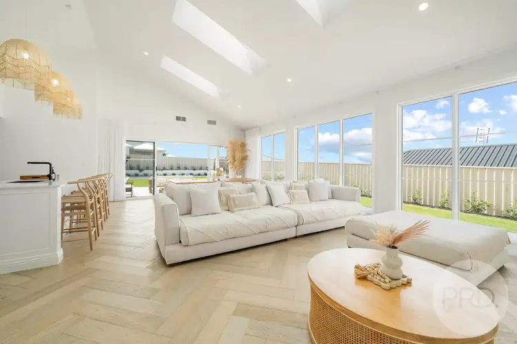 Fifth view of Homely house listing, 8 Willie Ploma Place, Gobbagombalin NSW 2650