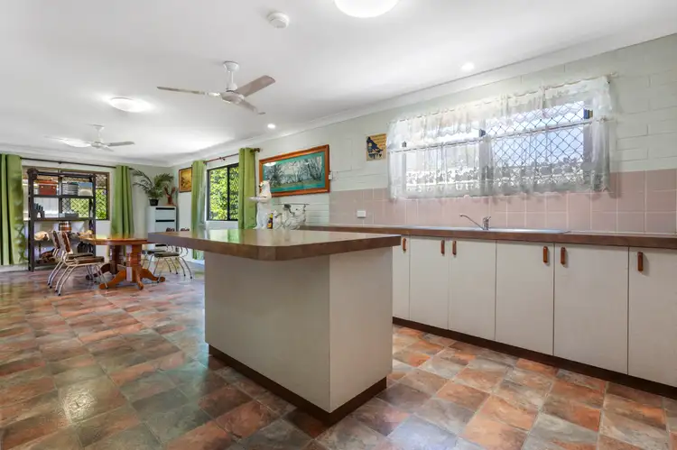 Fifth view of Homely house listing, 5 Helen Crescent, Wurdong Heights QLD 4680