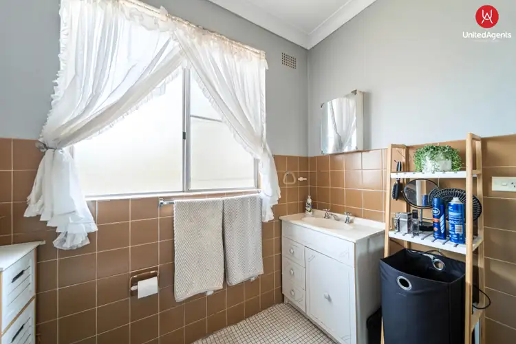 Sixth view of Homely house listing, 18/2 Beale Street, Liverpool NSW 2170