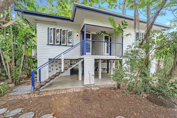 27 Carr Street, Hermit Park QLD 4812