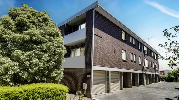 Main view of Homely unit listing, 6/4 Roberts Street, Noble Park VIC 3174