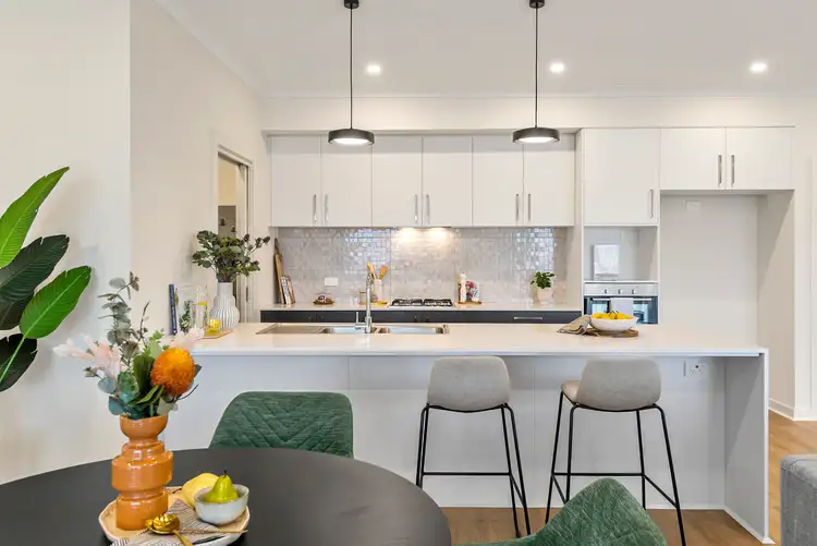 44 Castellina Crescent, Hidden Valley VIC 3756