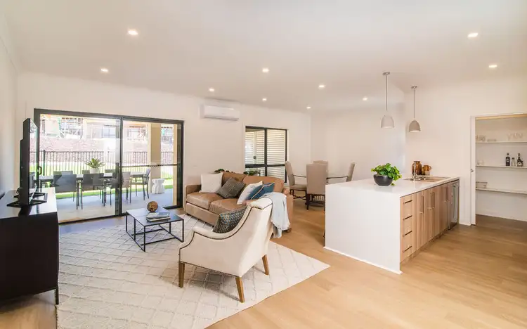 16 Carrara Way, Hidden Valley VIC 3756