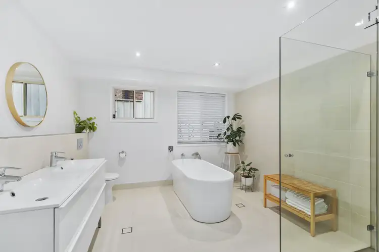 Sixth view of Homely house listing, 31 Pineridge Close, Lisarow NSW 2250