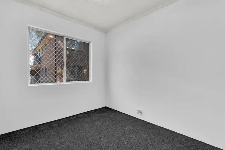 Fifth view of Homely unit listing, 4/1 Lavinia Place, Ambarvale NSW 2560