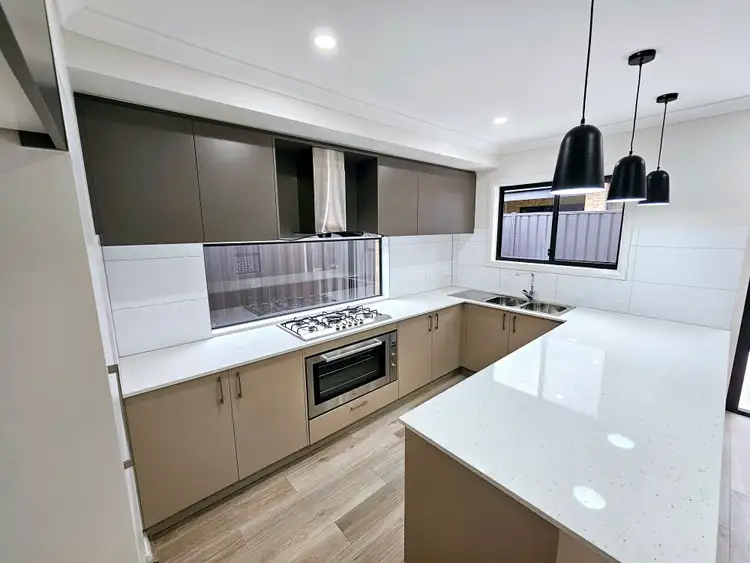 Fifth view of Homely house listing, 10 Oxygen Street, Kalkallo VIC 3064