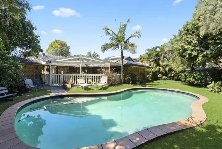 9 Lancelin Drive, Mermaid Waters QLD 4218