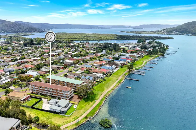 2/122 North Burge Road, Woy Woy NSW 2256
