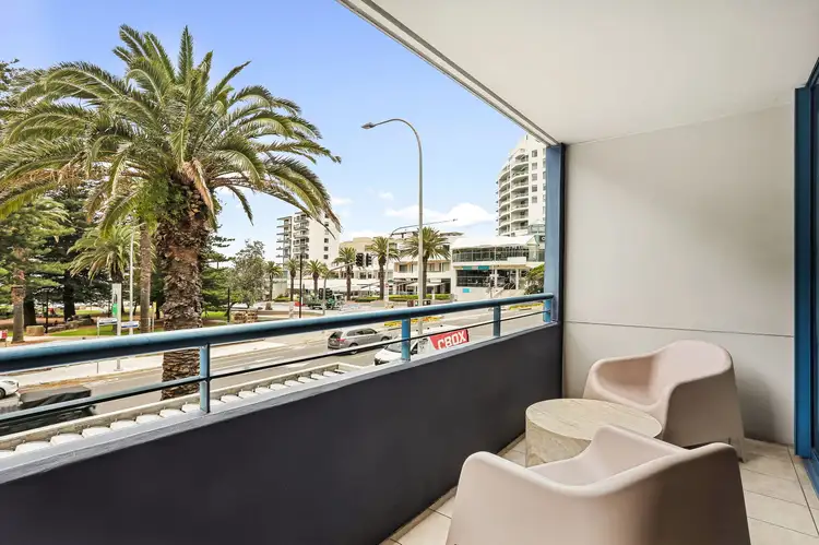 Second view of Homely studio listing, 11/1 Kingsway, Cronulla NSW 2230